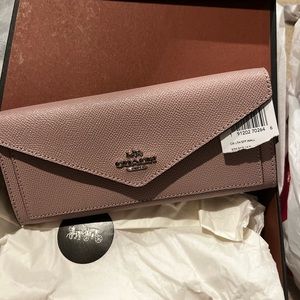 New Coach Wallet